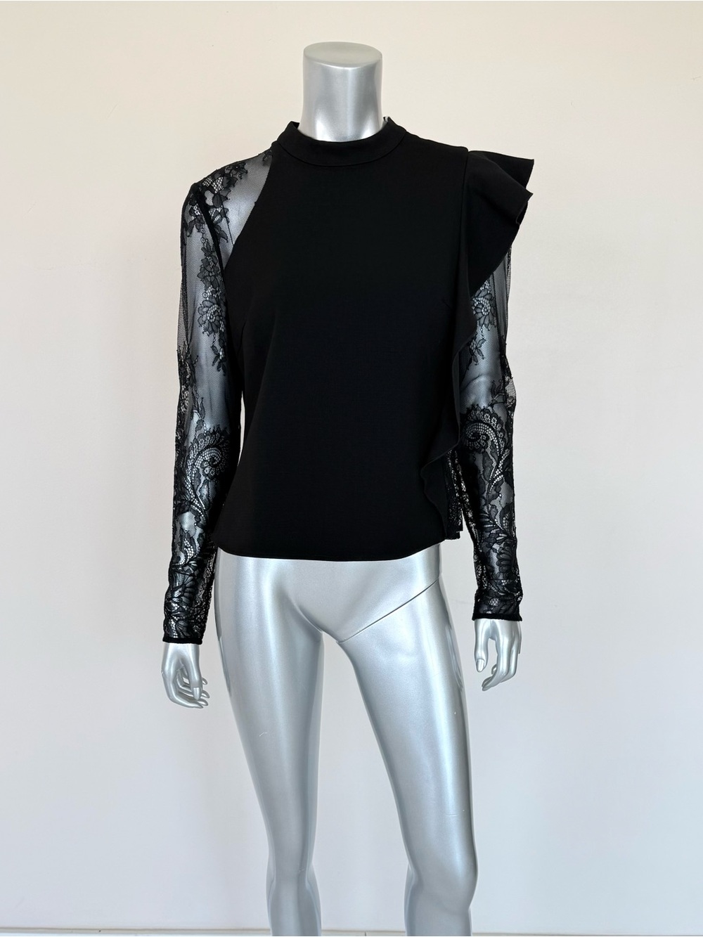 NWT!!! Self-Portrait women blouse with laces size 10 US Retail 320$